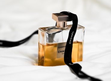 We provide only branded goods - that's a part of our official policy.